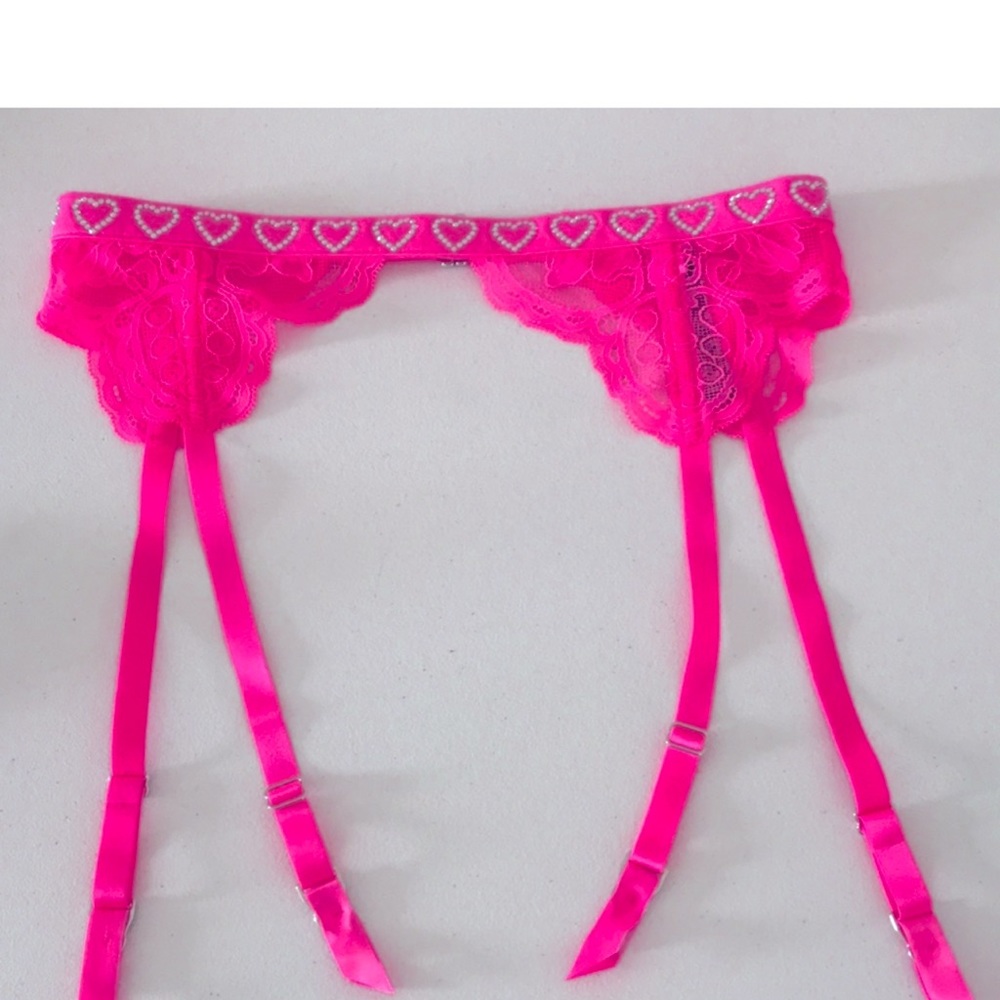 Victoria secret Very Sexy shiny Heart Garter - Picture 4 of 5